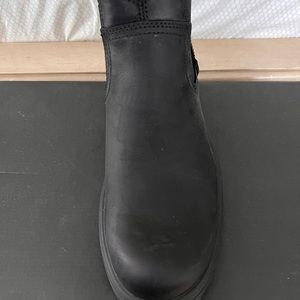 Mens ugg boots m biltmore Chelsea, brand new, never worn